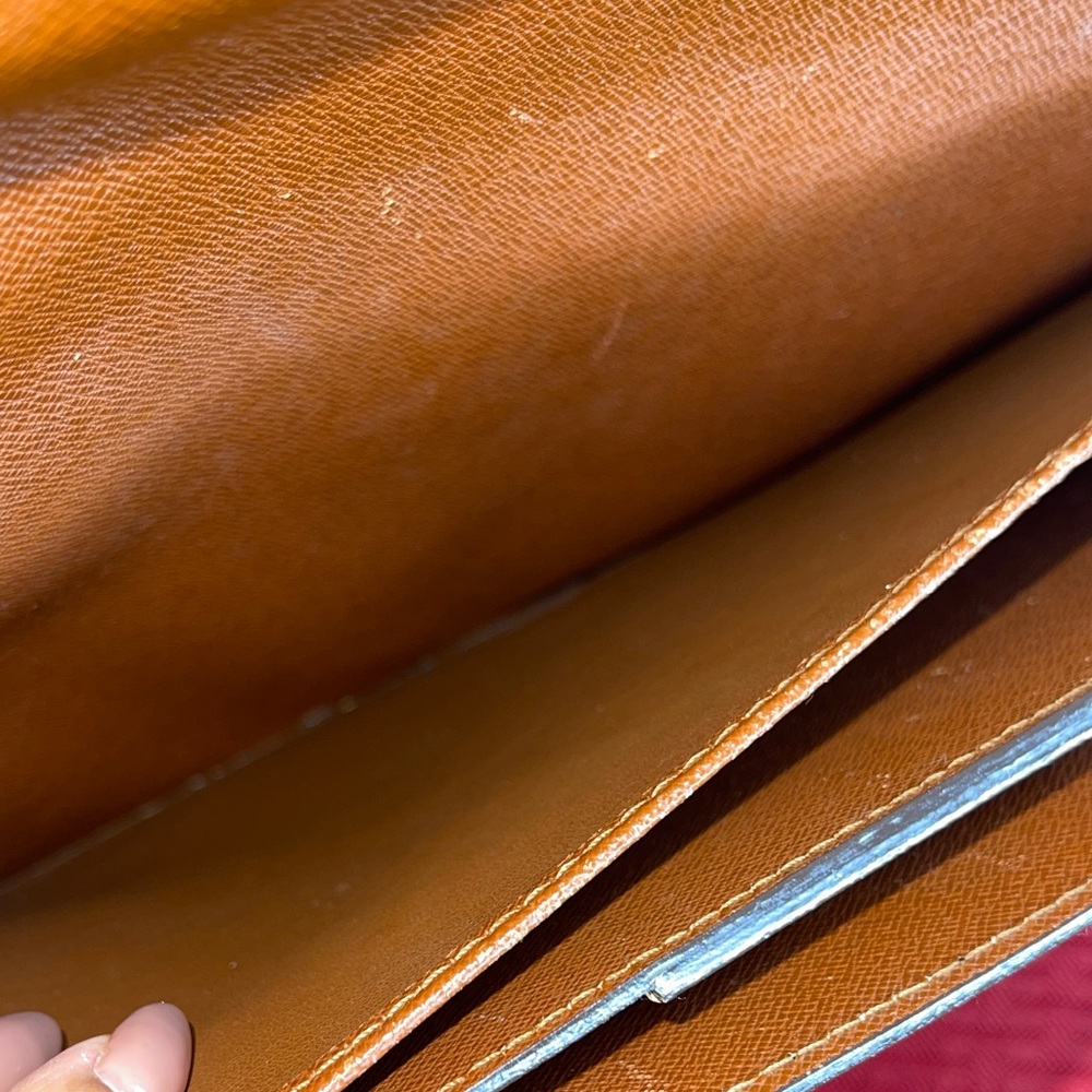 Louis Vuitton Monogram Canvas Briefcase - Picture 14 of 17